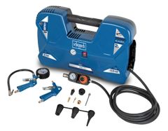Scheppach Kompressor Aircase mit 12-teiligem Zubehörset. Gezeigt von vorne.