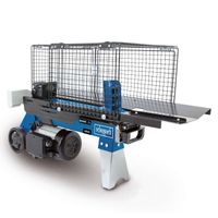 Der Holzspalter HL760L von Scheppach hat eine Spaltkraft von 7 Tonnen, eine Leistung von 2200 Watt und kann Holzlängen bis zu 520 mm sowie Durchmesser bis 250 mm verarbeiten. Der Gitterkäfig schützt vor herumspritzenden Holzsplittern.
