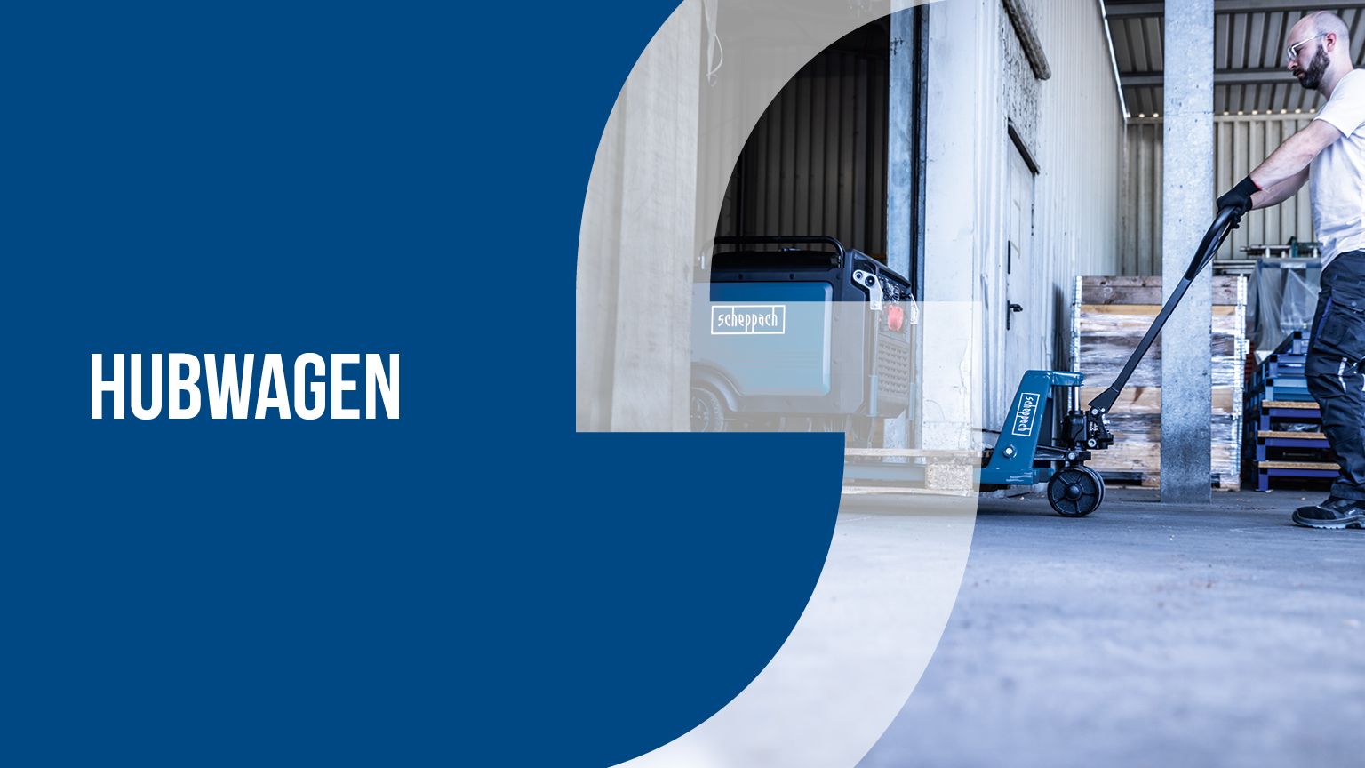 Industrieller Arbeitsplatz mit Scheppach-Mobilgerät und Transportwagen