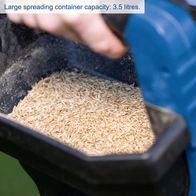 The cordless hand-held spreader C-GSP800-X by Scheppach has a spreading width of 5 meters and a container capacity of 3.5 litres. The area performance is 800 square meters.