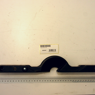 Anschlag 481023.33 von Scheppach. Das Teil ist von vorne zu sehen. Die Länge beträgt ca. 25 cm.