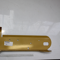 Handschutz rechts, Ansicht von oben, Metallteil mit Befestigungslöchern.