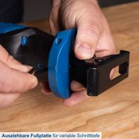 Die Akku-Säbelsäge C-RS100-X von Scheppach verfügt über eine ausziehbare Fußplatte für variable Schnitttiefe. Hublänge 20 mm, Schnitttiefe 115 mm, Hubzahl 0-2800 min⁻¹, mit LED.