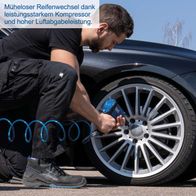 Ein Mann wechselt mühelos einen Reifen mit einem leistungsstarken Kompressor und hoher Luftabgabeleistung. Der Kompressor HC80V von Scheppach bietet 80L Kessel und 10bar Druck mit einer Ansaugleistung von 310 l/min und 2 Kupplungen.