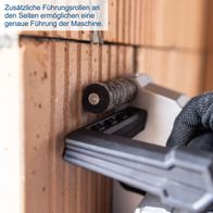 Zusätzliche Führungsrollen an den Seiten ermöglichen eine genaue Führung der Mauernutfräse MNF2250 Scheppach.