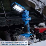 Akku-Arbeitsleuchte mit 300 Lumen für gleichmäßiges Arbeitslicht