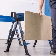 Sägebock mit höhenverstellbaren Füßen und Werkstückhalterung für präzise Arbeiten