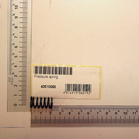 Druckfeder RD12x25 von Scheppach, Artikelnummer 40510095, von der Seite fotografiert.