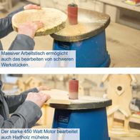 Die Spindelschleifmaschine OSM100 von Scheppach hat einen massiven Arbeitstisch, der auch das Bearbeiten von schweren Werkstücken ermöglicht. Der starke 450 Watt Motor bearbeitet auch Hartholz mühelos.