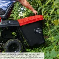 Der robuste 150-Liter-Sammelbehälter bietet ausreichend Platz für das geschnittene Gras.