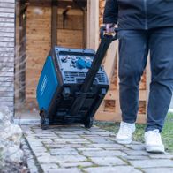 Scheppach Inverter-Benzin-Generator SG7000i mit Fahrvorrichtung und Griff, 6200 Watt Leistung