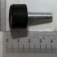 Gummifuß M8 x 23, Ansicht von der Seite mit Maßstab im Hintergrund.