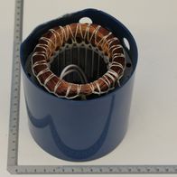 Stator kpl. von Scheppach, von oben fotografiert. Die Spule ist sichtbar.