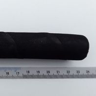 Hydraulikschlauch Ø26/13,5x225mm von Scheppach, gezeigt von der Seite neben einem Lineal zur Größenveranschaulichung.