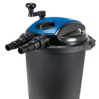 Teichdruckfilter Set PFS20000 von Scheppach, Ansicht von vorne. 4.000L/h Fördermenge, 18W UV-C Lampe, 26L Tank.