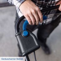 Geräuscharmer Betrieb eines Akku-Spindelmähers mit Steuerung für leise Funktion