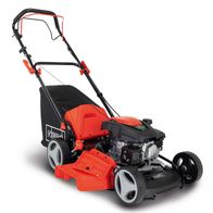 Der Benzinrasenmäher MS161-46 von Scheppach bietet eine Schnittbreite von 46 cm, Radantrieb und eine Mulchfunktion. Er verfügt über eine 55-Liter-Fangbox.