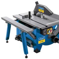 Tischkreissäge TS 205 von Scheppach, seitliche Ansicht. Die Säge ist in klassischem Design gehalten und verfügt über eine stabile Basis. Der Tisch ist verstellbar und bietet präzise Schnitte.