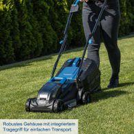 Robuster Akku-Rasenmäher mit integriertem Traggriff für leichten Transport und robustem Gehäuse