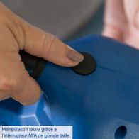 The cordless hand-held vacuum cleaner C-HVC150-X by Scheppach offers easy handling thanks to a large on/off switch.