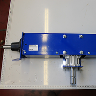 Getriebe montiert mit Getriebekasten, Ansicht von oben. Artikelnummer: 13400190.