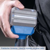 Praktischer Gürtelclip für sichere Arbeitshaltung auf Leiter