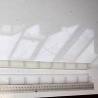 Tischeinlage von Scheppach, intern als 52700020 geführt, von der Seite gezeigt.