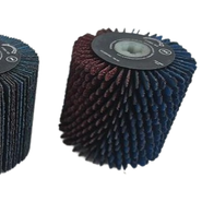 Scheppach-Bürstenrolle mit feinen Borsten für präzise Bearbeitung