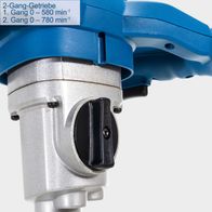Das Handrührgerät PM1600 von Scheppach verfügt über ein 2-Gang-Getriebe mit Geschwindigkeiten von 0 – 580 min⁻¹ im ersten Gang und 0 – 780 min⁻¹ im zweiten Gang.