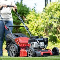 The Scheppach Petrol Lawnmower MS175-51 with 5.4 PS, 51 cm cutting width, self-propelled, and including motor oil. Key features: Self-propelled, robust design, easy handling.