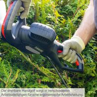 Die Heckenschere HT600 von Scheppach verfügt über einen drehbaren Handgriff für eine ergonomische Arbeitshaltung in verschiedenen Arbeitsstellungen.