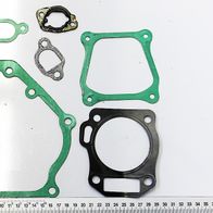 Dichtungssatz 1 Set = 7 Stück. Verschiedene Dichtungen in unterschiedlichen Größen und Formen. Messskala im Hintergrund zur Größenveranschaulichung.