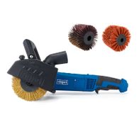 Universal-Renovierungsschleifer MRS1300 von Scheppach, Ansicht von der Seite mit drei verschiedenen Bürsten im Hintergrund.