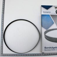 Scheppach-Bandsägeblatt (1425 mm) auf Packung mit Maßeinlagen