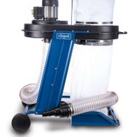 Absauganlage HD12 Scheppach von der Seite. Gezeigt wird der Auffangbehälter und der Motor.