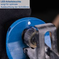 Die LED-Arbeitsleuchte der Akku-Säbelsäge C-RS100-X sorgt für optimale Ausleuchtung der Schnittlinie.