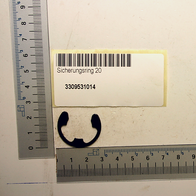 Sicherungsscheibe mit Beschriftung 'Sicherungring 20' und Barcode