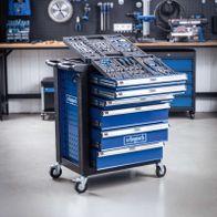 Organisierter Werkzeugschrank mit verschließbaren Schubladen für Scheppach-Werkzeuge im Scheppach-Werkstattwagen TW1150