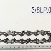 Sägekette 3/8LP.050-44E Parkside, von oben fotografiert, mit Messskala im Hintergrund.
