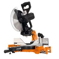 Kapp-, Zug- und Gehrungssäge IX-KZP305 IXES 220-240 V, Ansicht von vorne. Die Säge ist orange und schwarz. Sie hat einen großen Kreissägeblatt und einen robusten und einen robusten Metallrahmen.