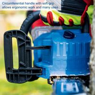 The cordless chainsaw BC-CS355Duo-X by Scheppach features a circumferential handle with a soft grip for ergonomic work and multiple uses.