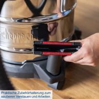 Scheppach Akku-Nass-/Trockensauger mit praktischer Zubehörhalterung für sauberen Verstaubung und Arbeitsbereich