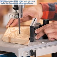 Kugelgelagerte Führungen ermöglichen einen sauberen Lauf des Sägebandes. Die Bandsäge HBS400 von Scheppach bietet eine maximale Durchlasshöhe von 175 mm und ist mit einem 750W Motor ausgestattet.