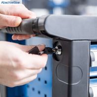 Werkzeughalterung mit Schraubendrehergriff und Schloss für Werkstattwagen TW1150