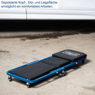 Die gepolsterte Kopf-, Sitz- und Liegefläche ermöglicht ein komfortables Arbeiten.