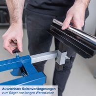 Ausziehbare Seitenverlängerungen zum Sägen von langen Werkstücken. Das Untergestell für Kappsäge UMF1550 bietet eine Höhe von 915 mm und einen Auszug von 935-1945 mm. Traglast beträgt 150 kg.