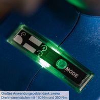 Akku-Schlagschrauber mit zwei Drehmomentstufen: 180 Nm und 350 Nm. Ideal für verschiedene Anwendungen.