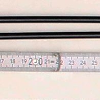 Scheppach-Messschiene mit drei Bowdenzügen, von links nach rechts ausgerichtet.