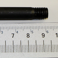 Scheppach-Sechskantskopfschraube (M8) mit Maßstab