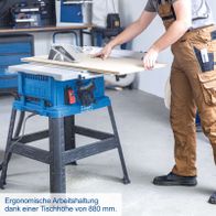 Ergonomische Arbeitshaltung durch optimierte Tischhöhe von 880 mm für Scheppach-Tischkreissäge HS105